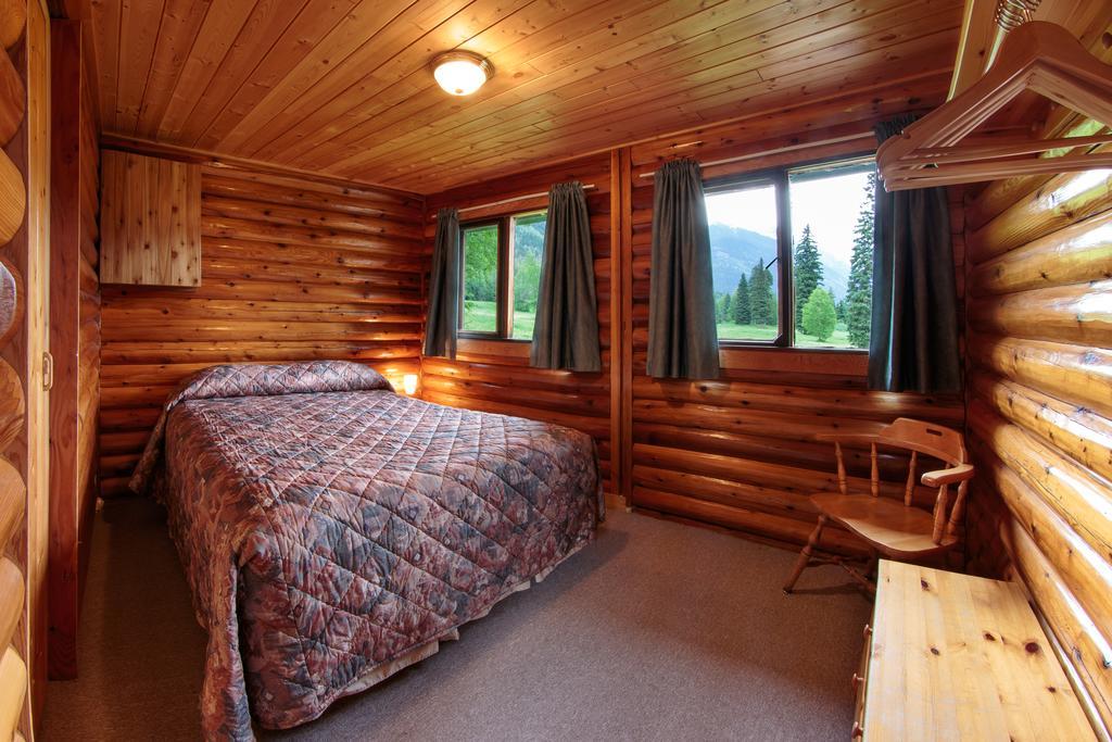 Mount Robson Lodge Екстериор снимка